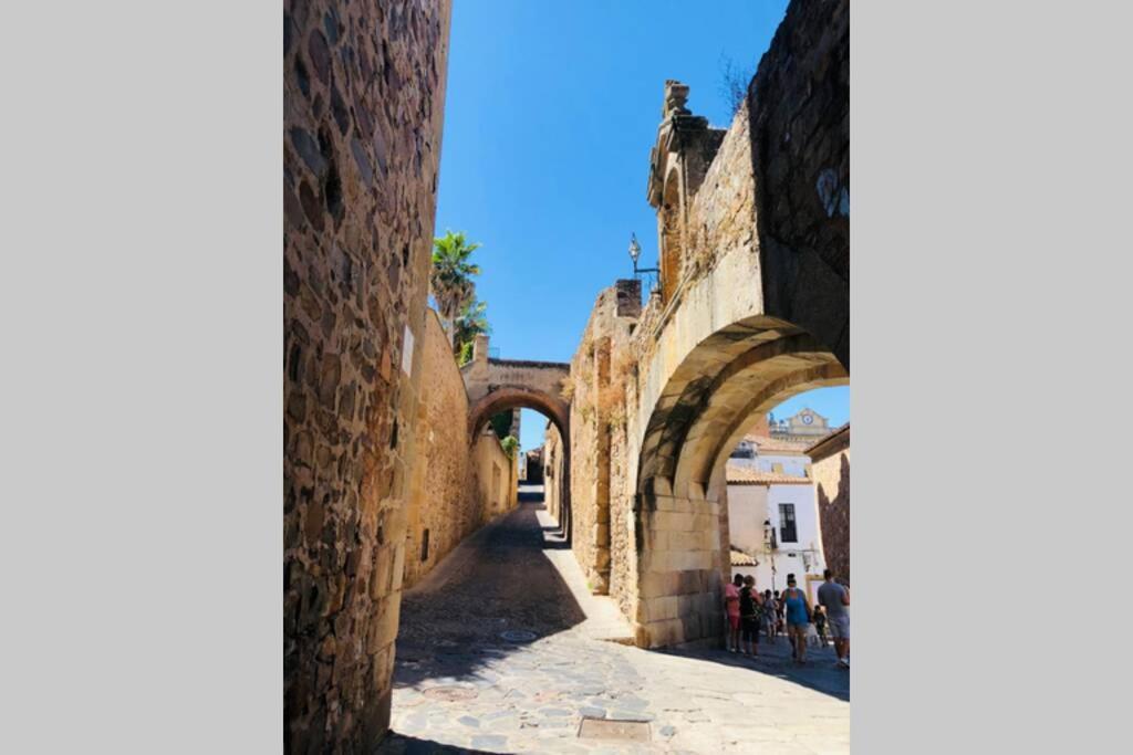 El Escondite De La Muralla Caces Zewnętrze zdjęcie