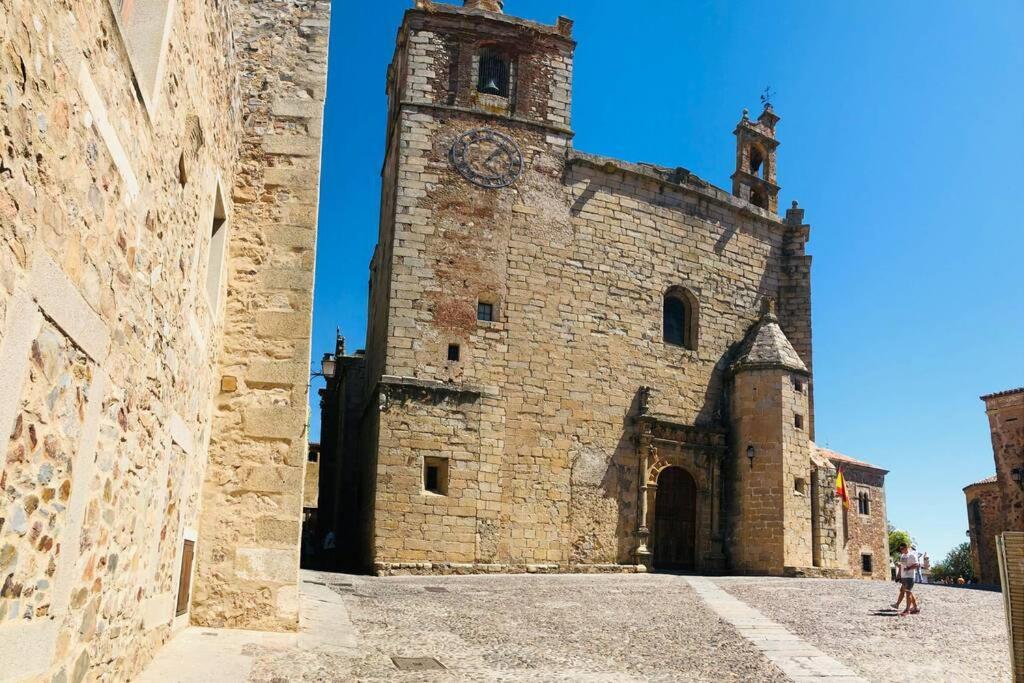 El Escondite De La Muralla Caces Zewnętrze zdjęcie